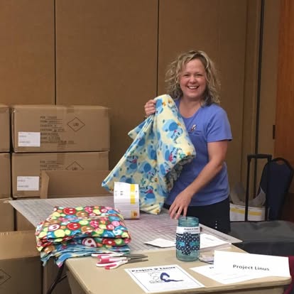 32160002_807449579440615_944151309081116672_n