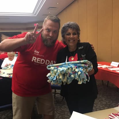 32294003_807449326107307_4525618958329446400_n